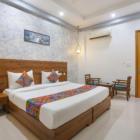 Fabhotel New Journey Hospitality Gurgaon Eksteriør billede