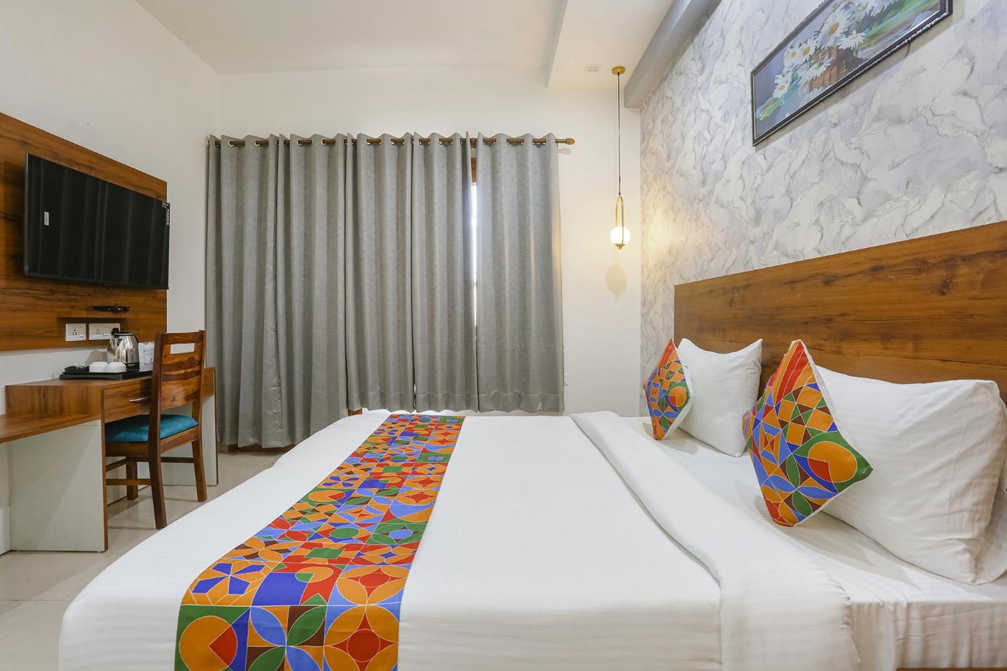 Fabhotel New Journey Hospitality Gurgaon Eksteriør billede
