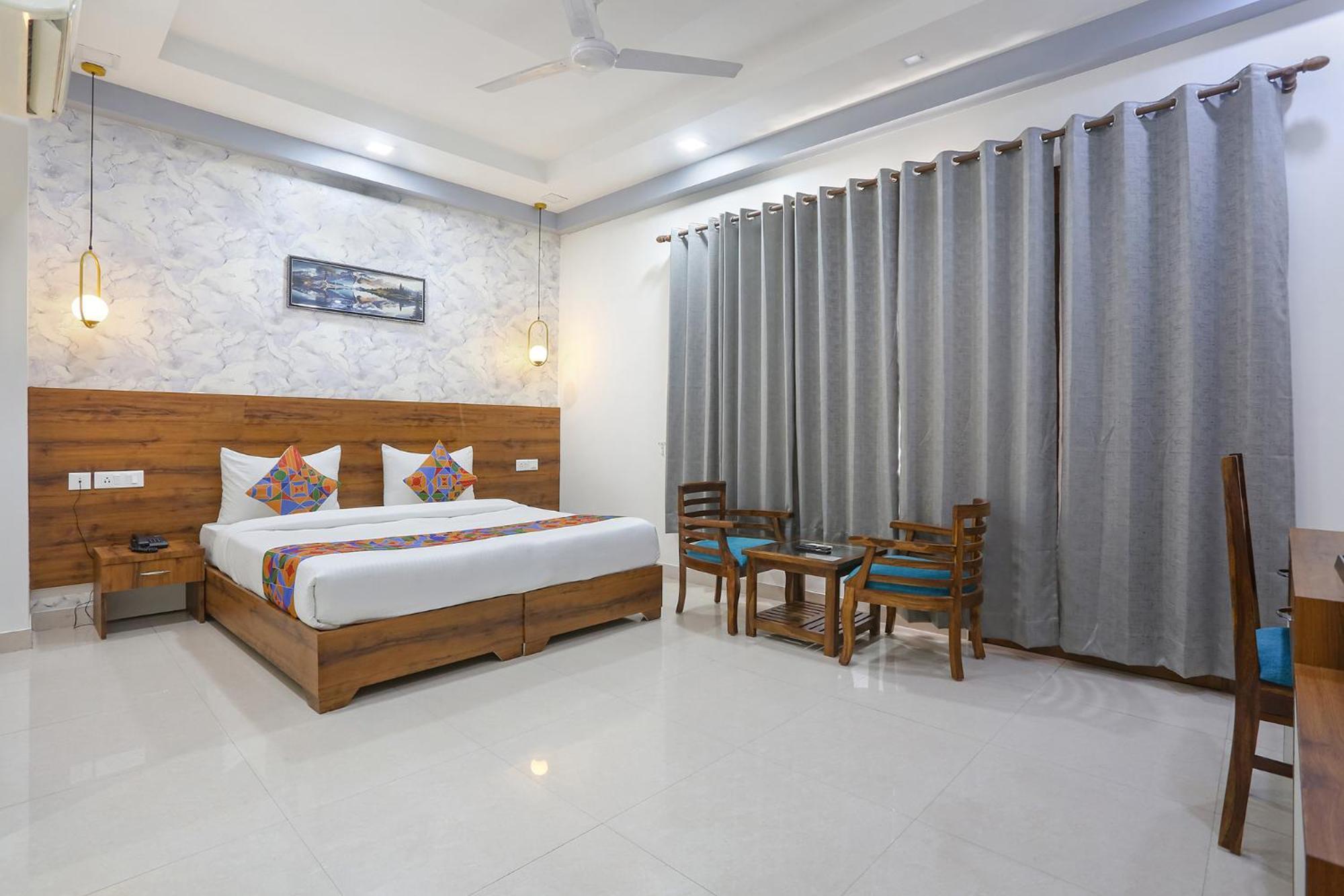 Fabhotel New Journey Hospitality Gurgaon Eksteriør billede