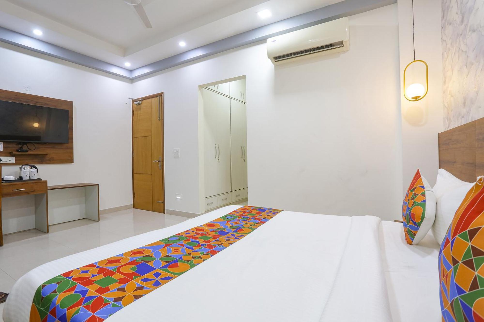 Fabhotel New Journey Hospitality Gurgaon Eksteriør billede